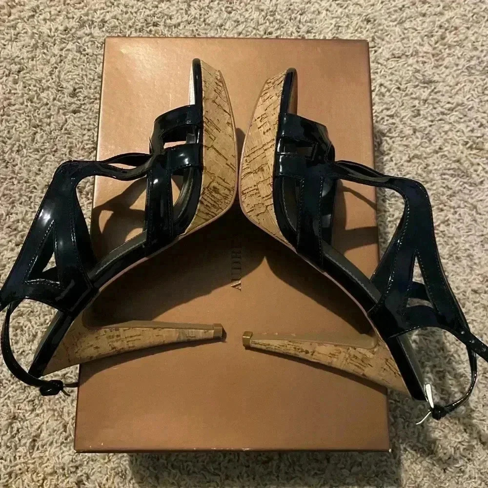 Audrey Brooke Shiny Black Cork Heeled Shoes Sz 8 - Picture 5 of 12